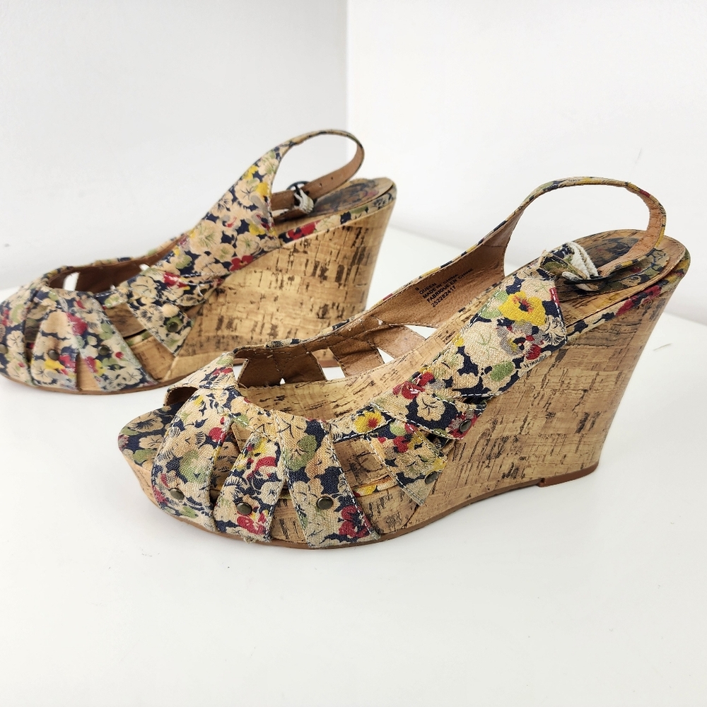 Floral Cork Women floral wedge sandals size 9 - Picture 1 of 12